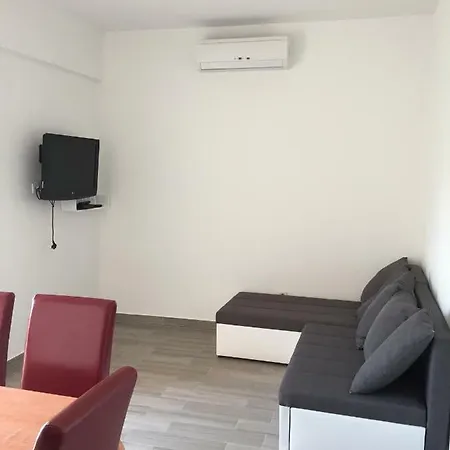 Apartment Uroda *